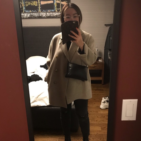 Meet your Posher, Adrienne - Picture 1 of 1